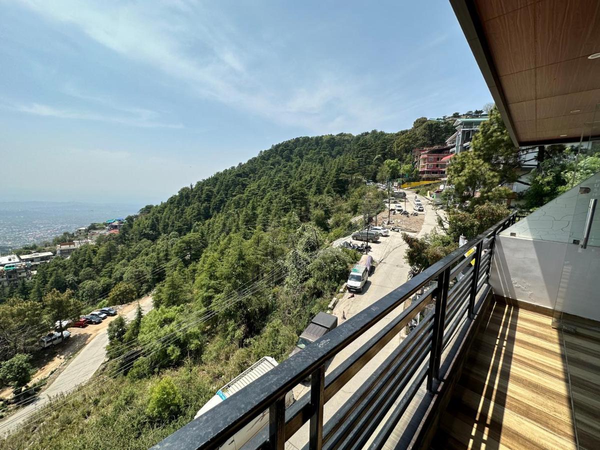 Hotel King Castle Дармсала Экстерьер фото